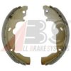 TOYOT 0449508010 Brake Shoe Set